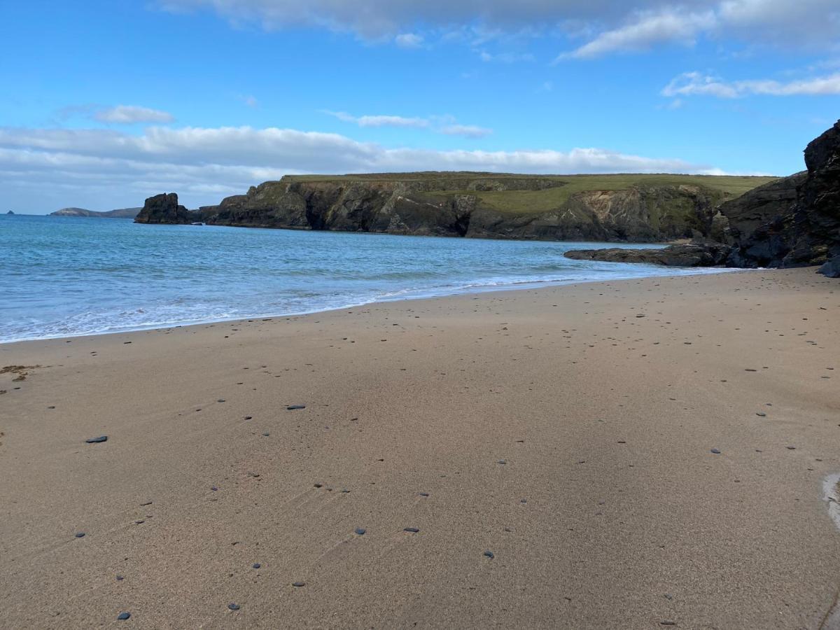 Polrunny Farm Seaberry Cottage With A Sea View And Log Burner Boscastle Exteriör bild