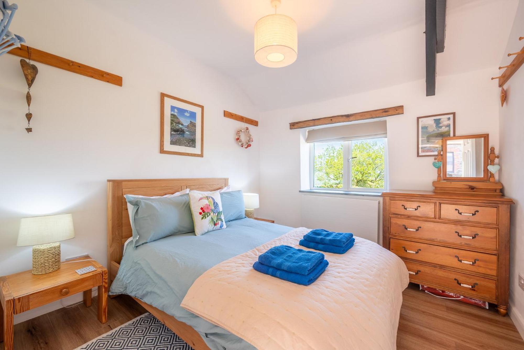 Polrunny Farm Seaberry Cottage With A Sea View And Log Burner Boscastle Exteriör bild